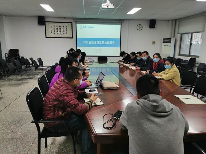 说明: 940e088fb93de1dedf50f5b252d631b 说明: 940e088fb93de1dedf50f5b252d631b